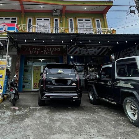 Hotel Lucky 21 Syariah Mitra Reddoorz Lubuklinggau Exterior foto